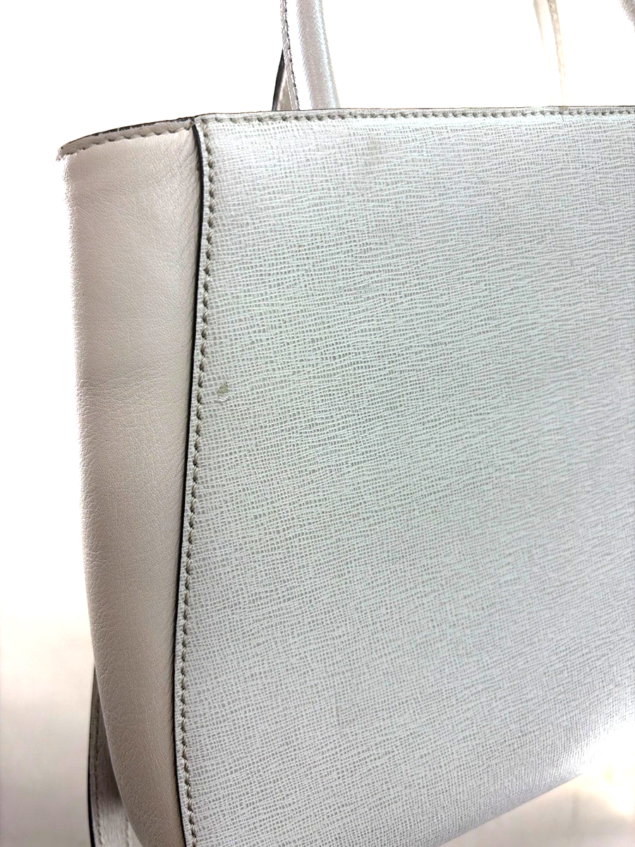 FENDI Logo 2Jours 2Way Shoulder Hand Bag Leather Charm White GHW Italy 70YH941