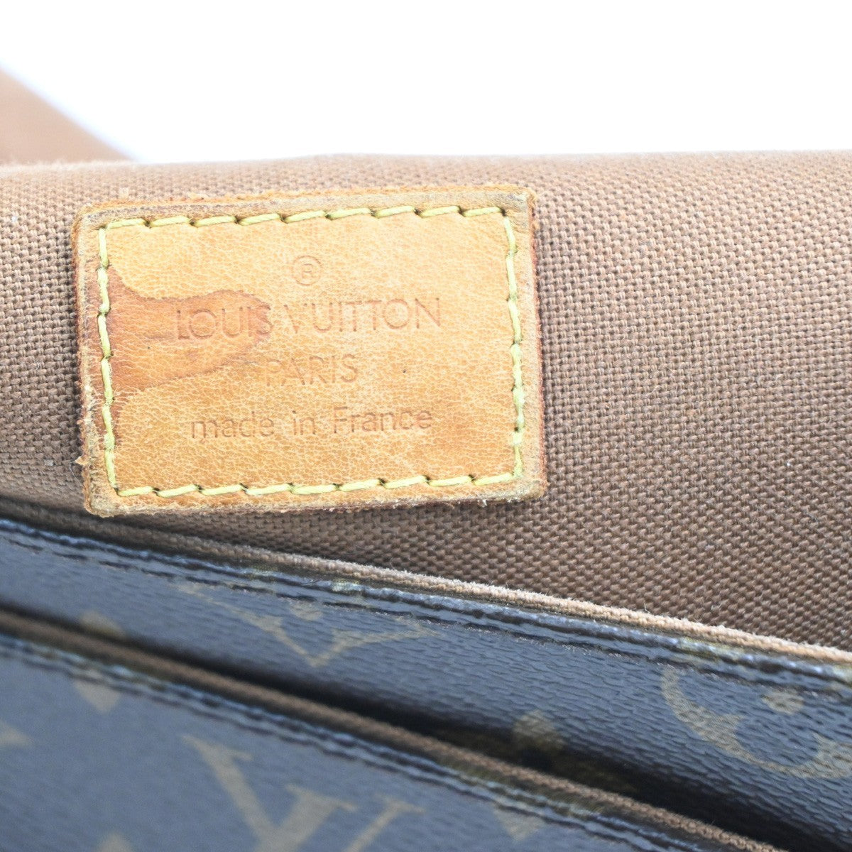 LOUIS VUITTON Messenger Bosphore PM Shoulder Bag Monogram Leather M40106 33MA388