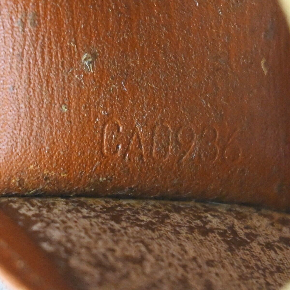 LOUIS VUITTON Logo 4 Set Wallet Key iPhone Case 8 Monogram Epi Leather 04HB270