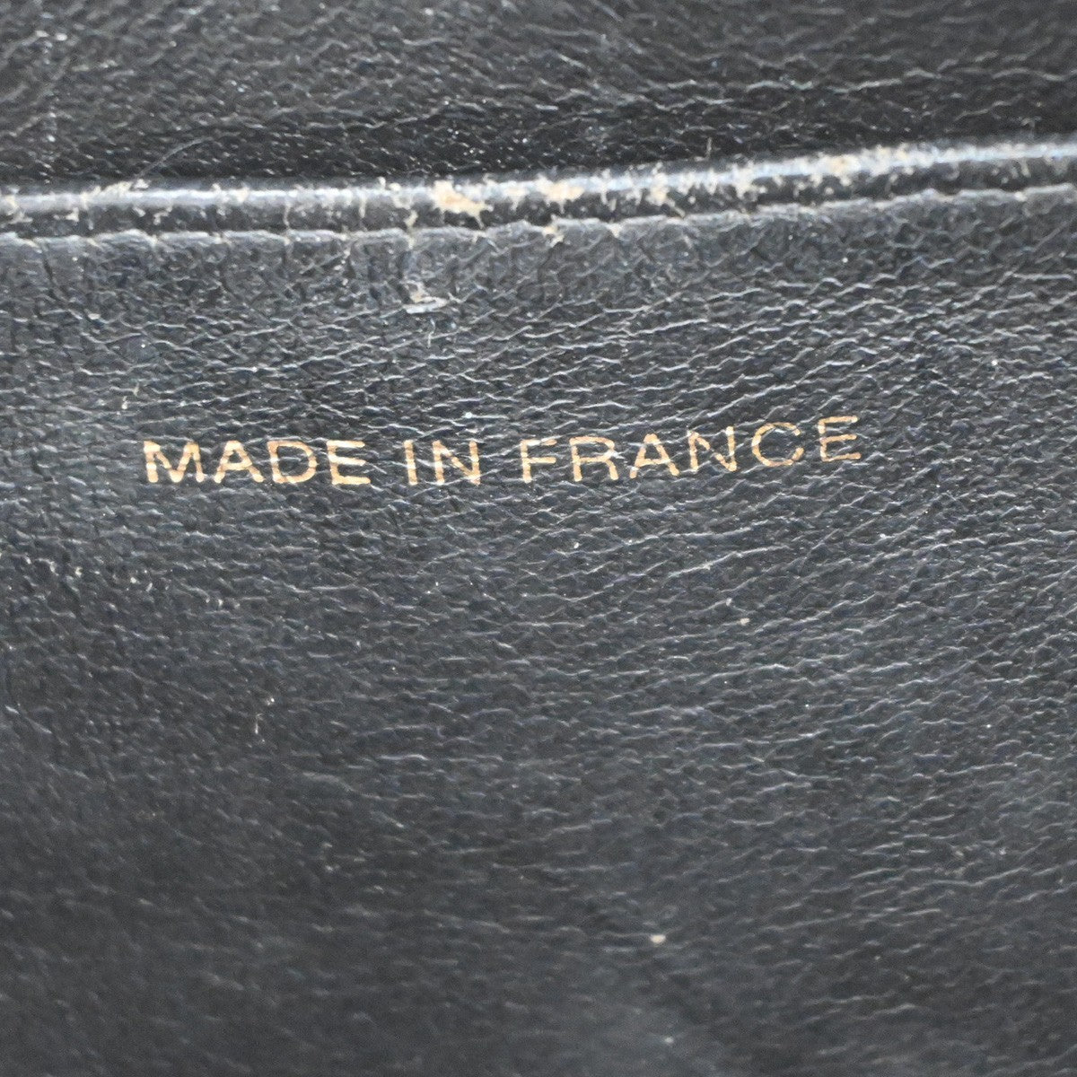 CHANEL CC Matelasse Medallion Hand Tote Bag Grained Calfskin Leather VTE 99MA635