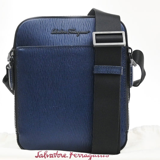 SALVATORE FERRAGAMO Logo Crossbody Shoulder Bag Leather Navy Blue Italy 38YJ125
