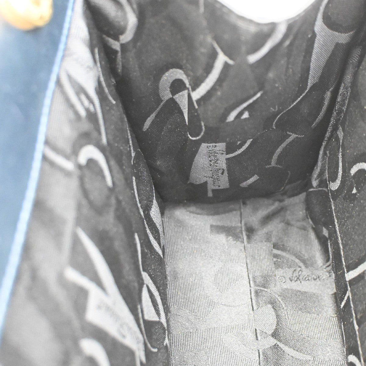 SALVATORE FERRAGAMO Vara Bow 2Way Handbag Canvas Leather Blue GHW Italy 36KB992