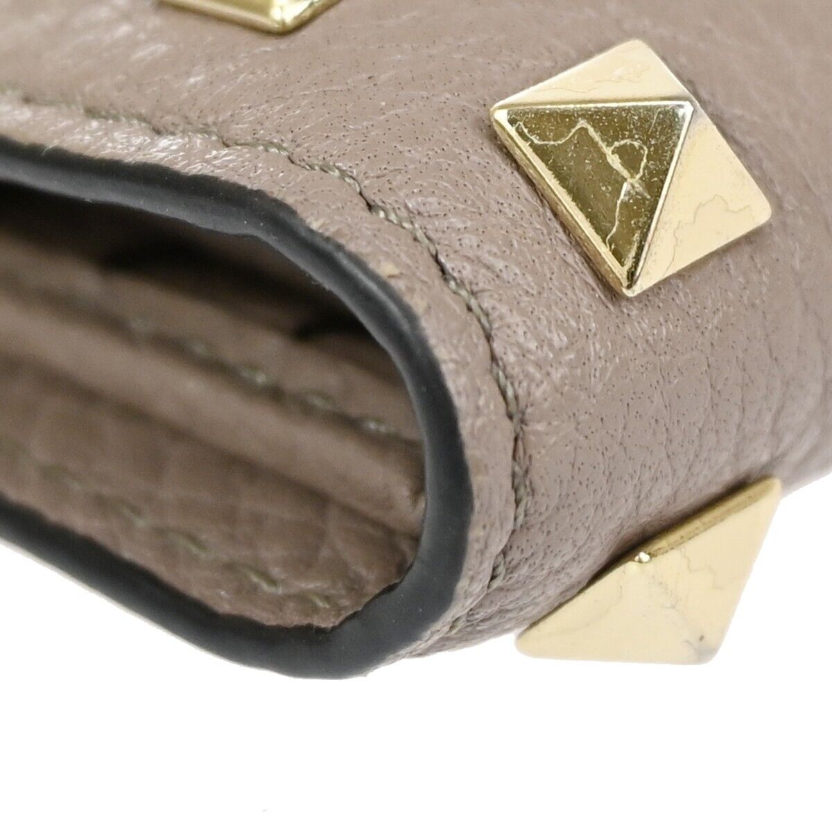 VALENTINO GARAVANI Bifold  Wallet Purse Rockstud Leather Beige Italy 69FA051
