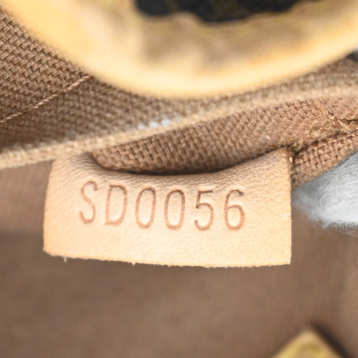 LOUIS VUITTON Batignolles Tote Hand Bag Monogram Leather BN USA M51156 70MA450