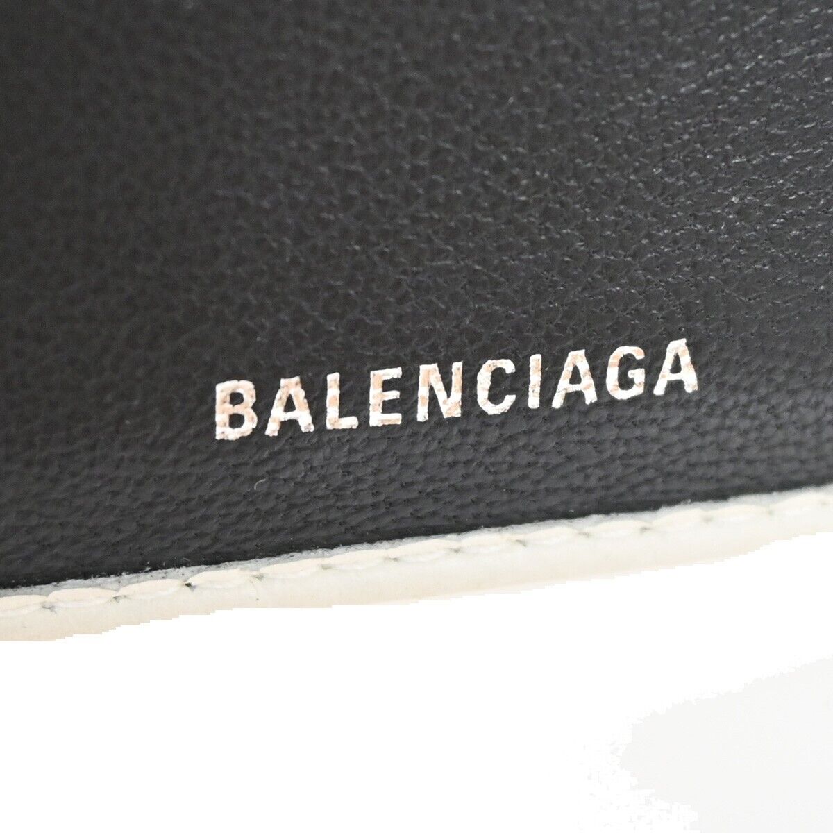 BALENCIAGA Logo Everyday Mini Trifold Wallet Purse Leather White Italy 30GA675