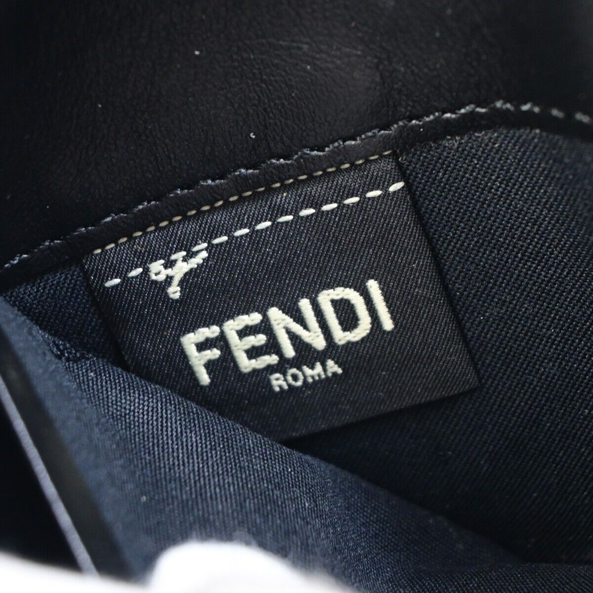 FENDI By The Way Logo Long Zip Around Wallet Purse Leather Black Italy 67EB039
