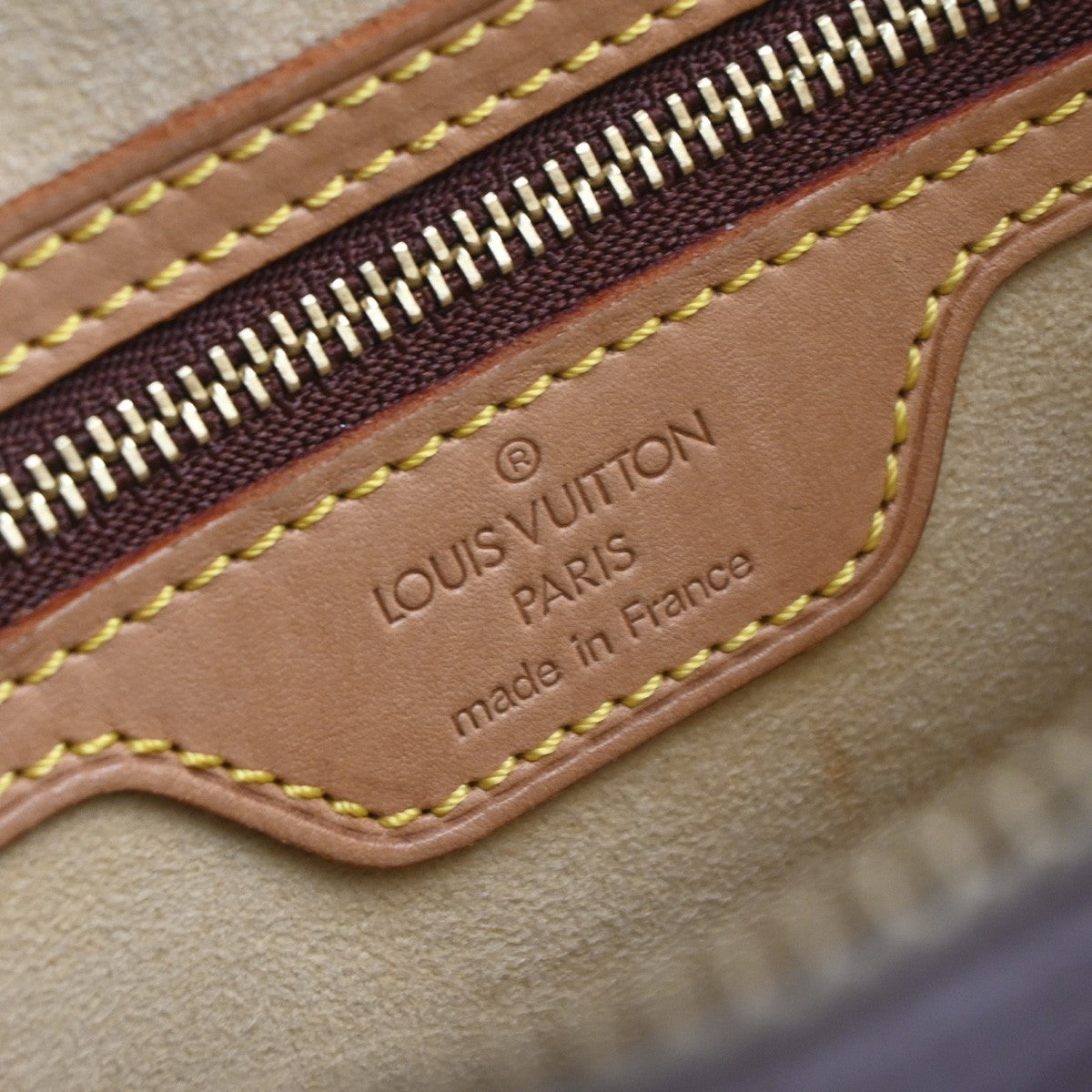 LOUIS VUITTON Logo Looping GM Shoulder Bag Monogram Leather Brown M51145 96KP403