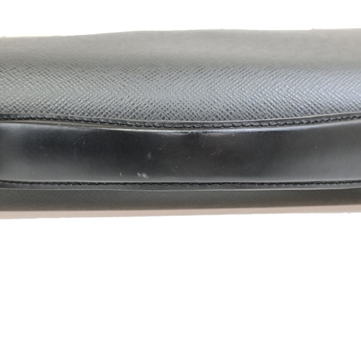 LOUIS VUITTON Serviette Kazan Hand Bag Taiga Leather Black M30802 68EE125