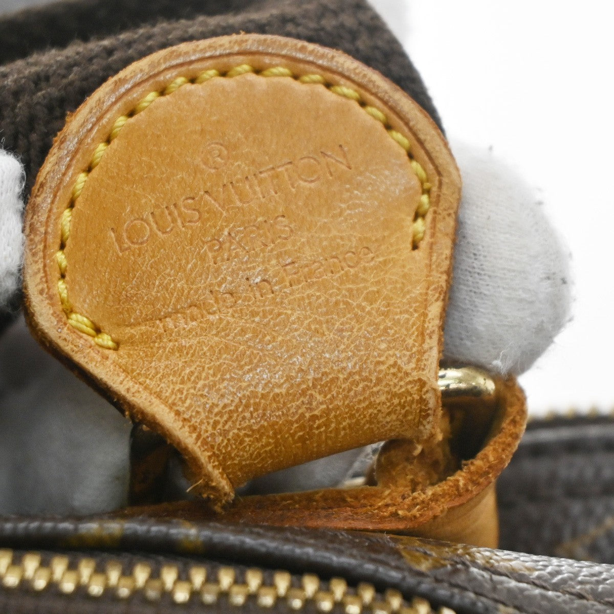 LOUIS VUITTON Reporter GM Crossbody Shoulder Bag Monogram Leather M45252 85KD125