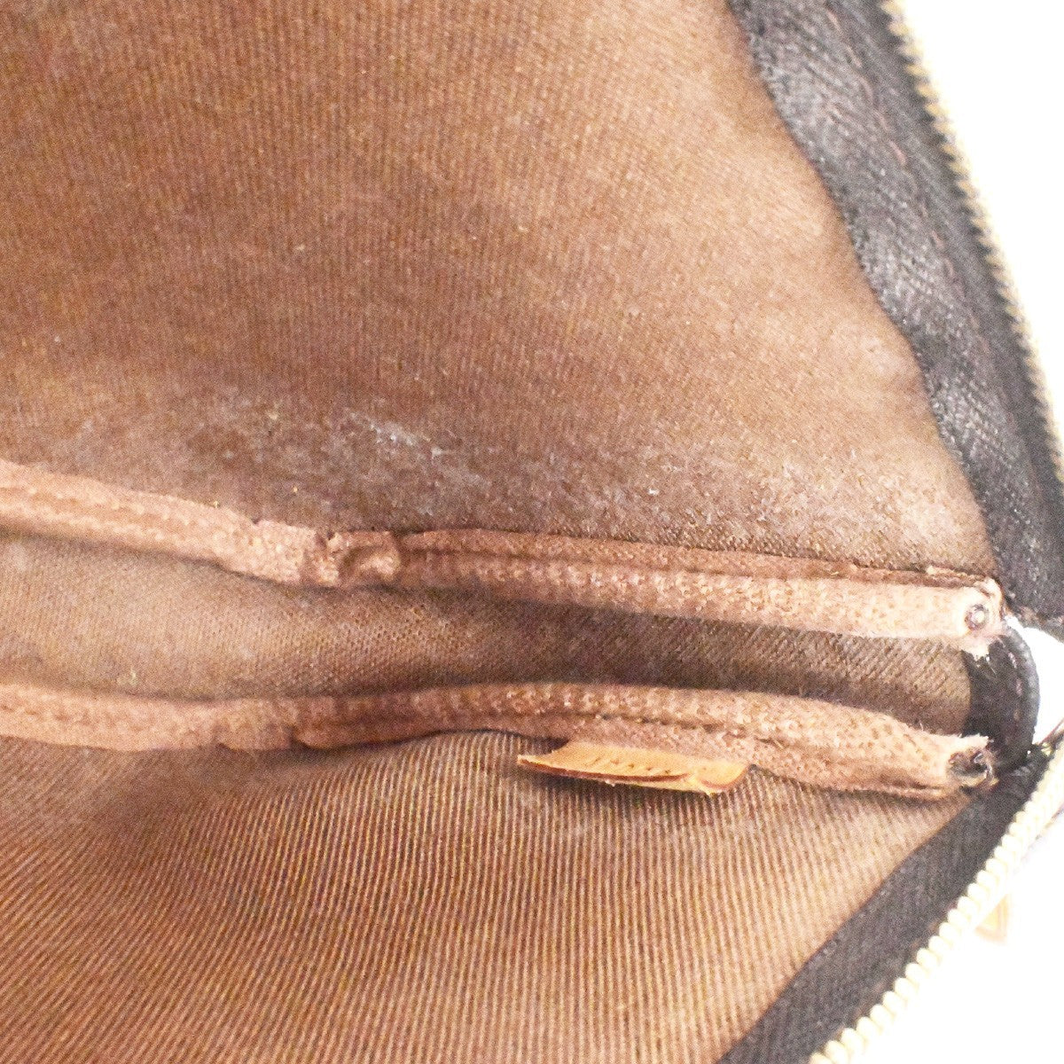 LOUIS VUITTON Pochette Accessoires Hand Bag Monogram Leather BN M51980 32YH053