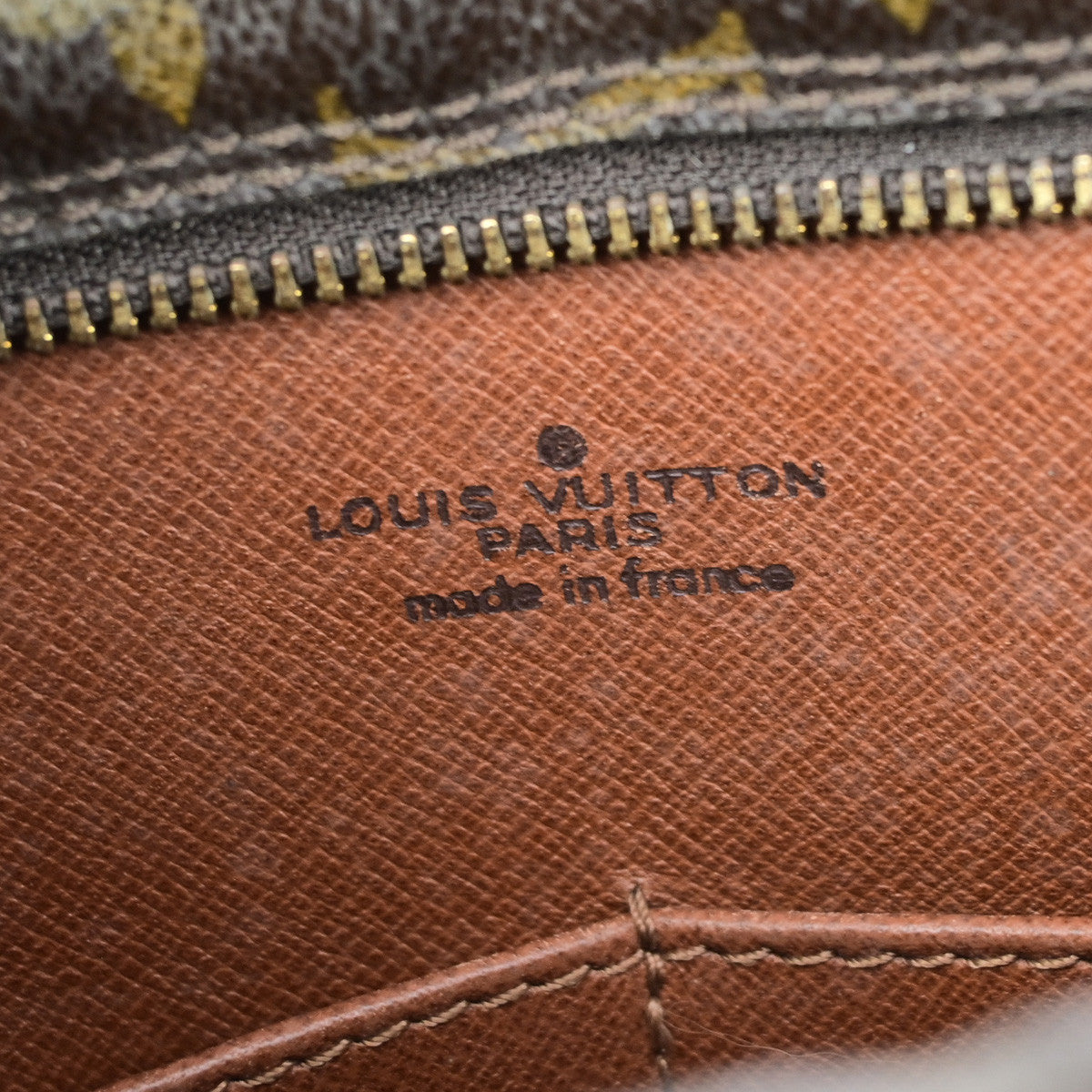LOUIS VUITTON Compiegne 28 Clutch Hand Bag Monogram Leather Brown M51845 66YG803