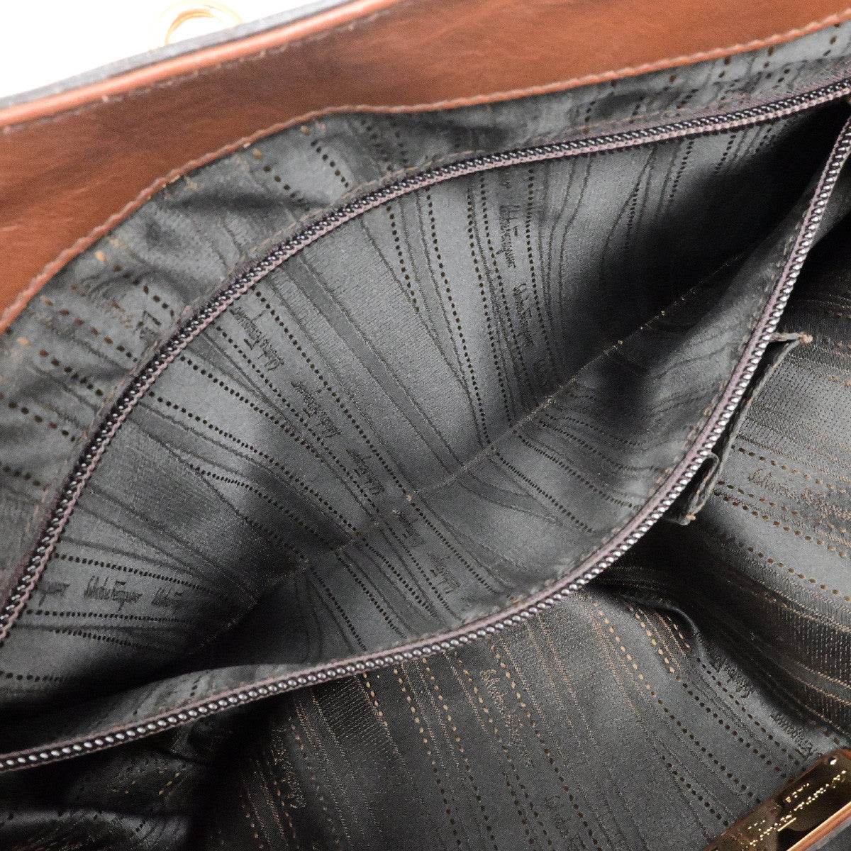 SALVATORE FERRAGAMO Logo Gancini Shoulder Hobo Bag Leather Brown GHW 67YG967