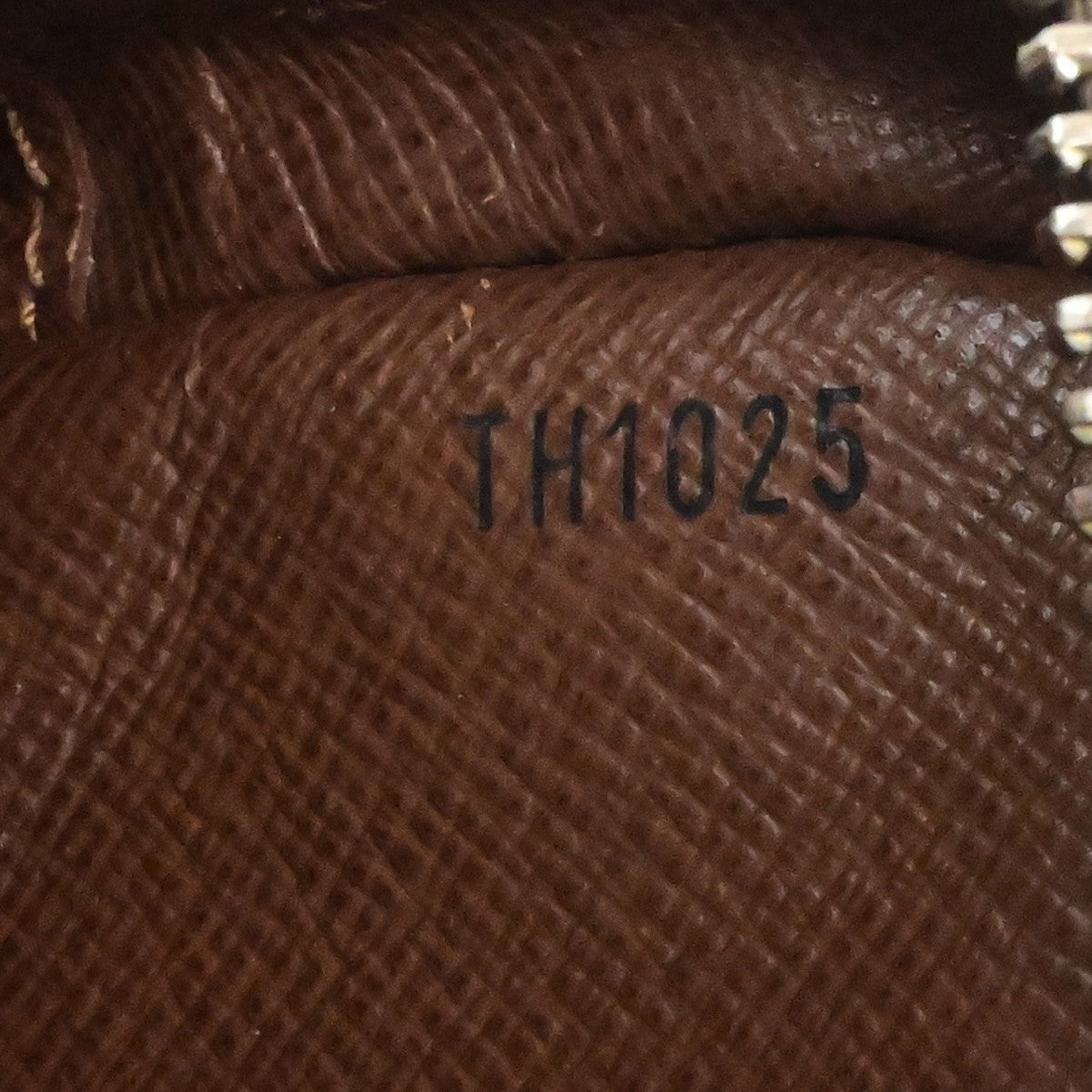 LOUIS VUITTON Amazon Crossbody Shoulder Bag Monogram Leather BN M45236 73SJ622