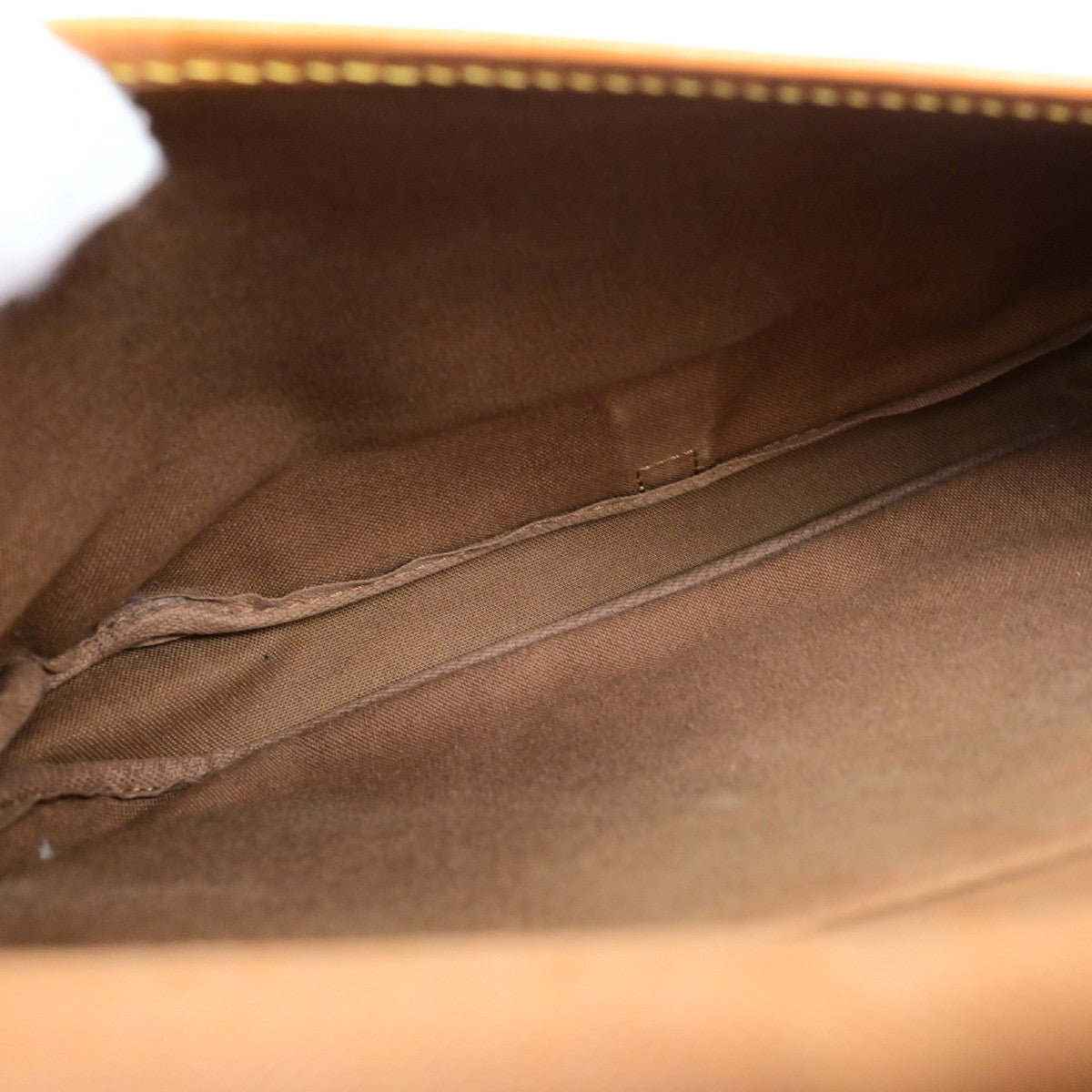 LOUIS VUITTON Logo Saumur 30 Shoulder Bag Monogram Leather Brown M42256 64YG854