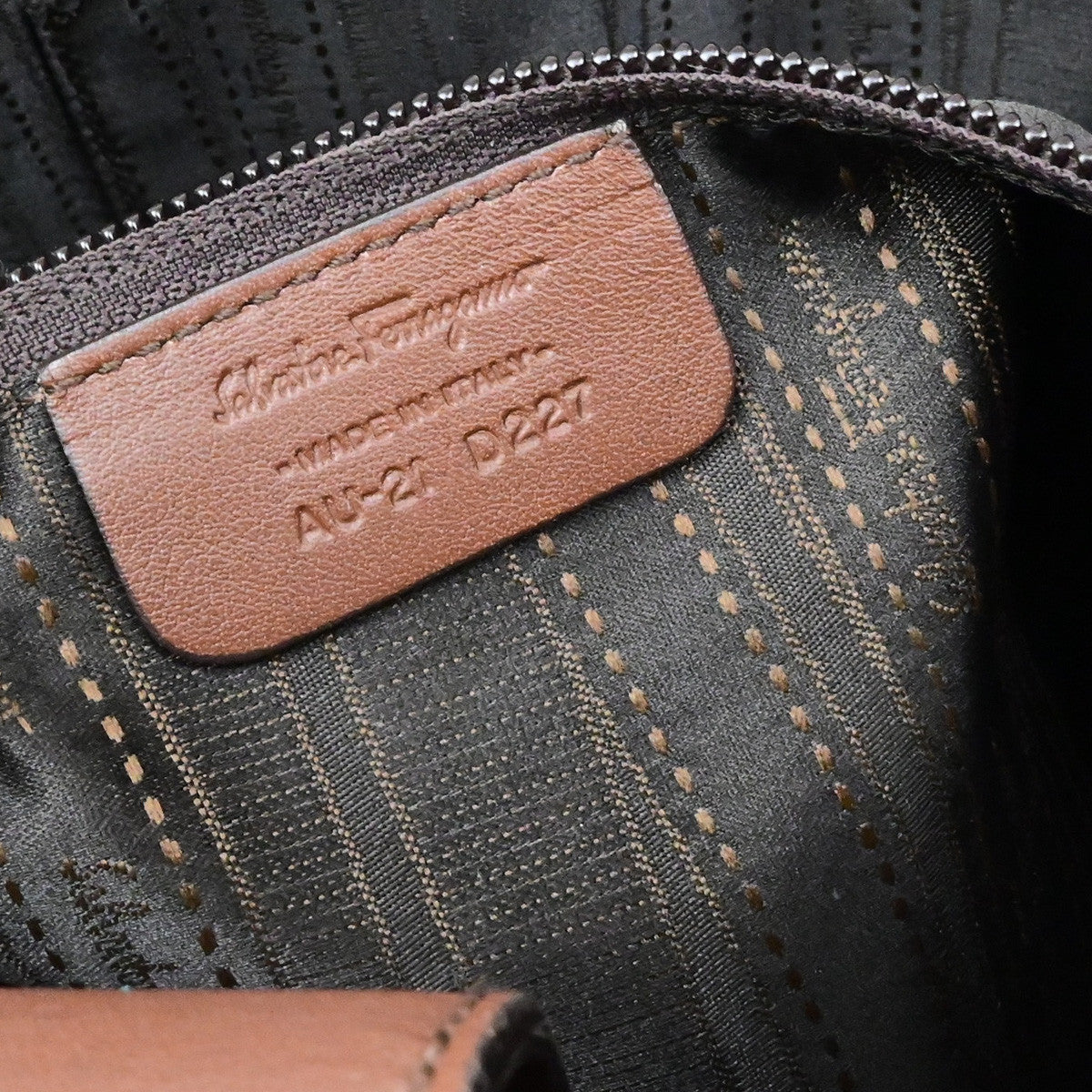 SALVATORE FERRAGAMO Logo Gancini Shoulder Hobo Bag Leather Brown GHW 67YG967